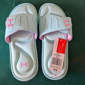 Under Armour w Ignite IX slides